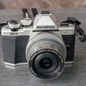 Olympus E-M10 Mark II digital camera