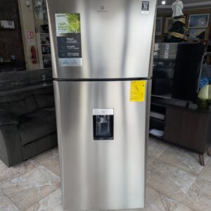 Indurama fridge 330L