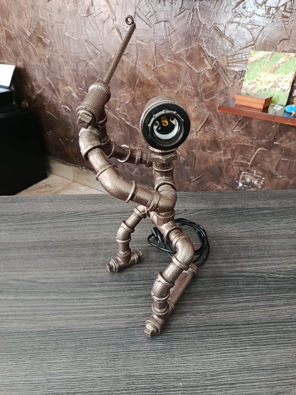 Industrial steampunk robot table lamp - Image 2
