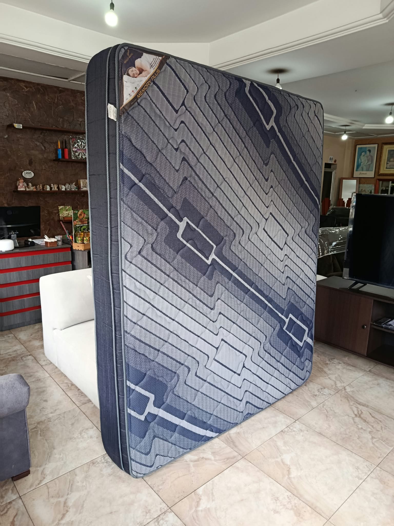 Resorpedic Memory Plus Mattress - Image 3